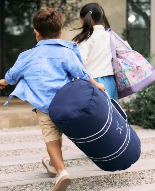 'Tis the Season: Family Travel Shop