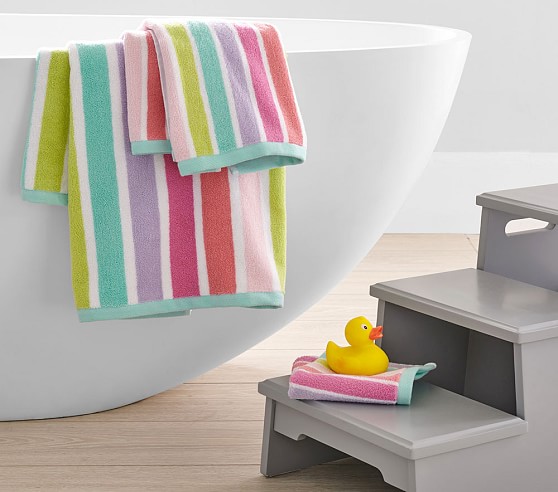 bright color bath towels