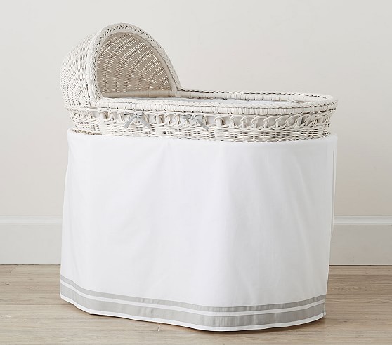 bassinet comforter set