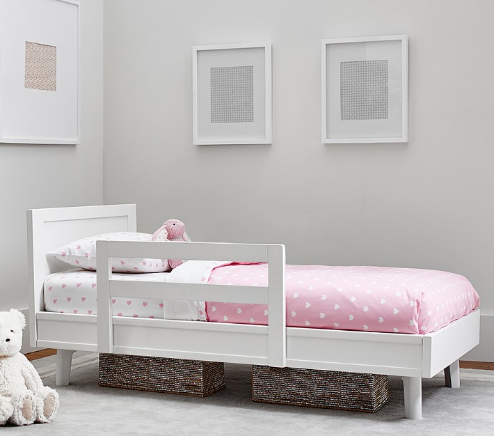 pottery barn reese crib