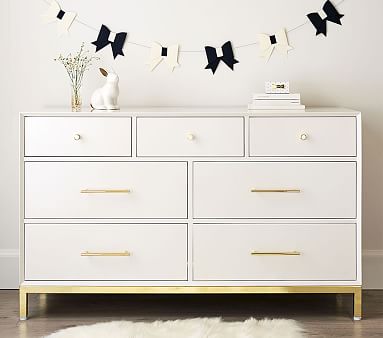 baby nursery chest of drawers
