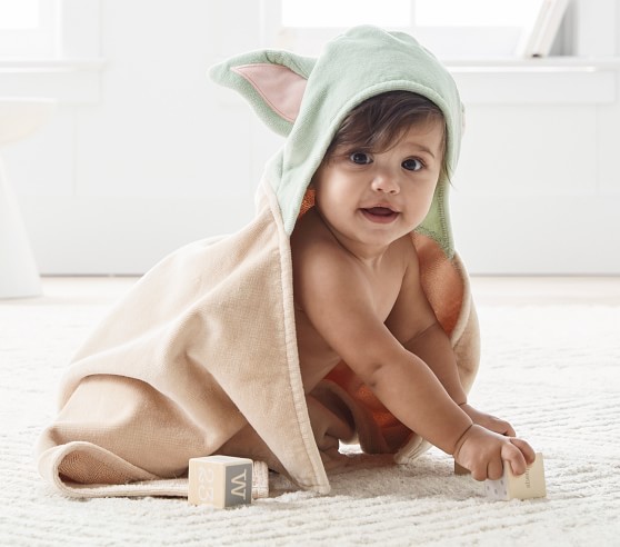 baby yoda hooded towel