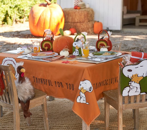 Peanuts Thanksgiving  Outdoor Decorations