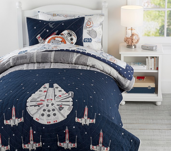 Star Wars™ Millennium Falcon™ Quilt 