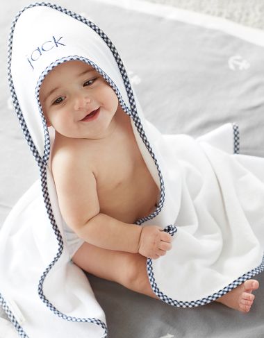 Kids Bath Shop: Towels & Bath Accessories | Pottery Barn Kids
