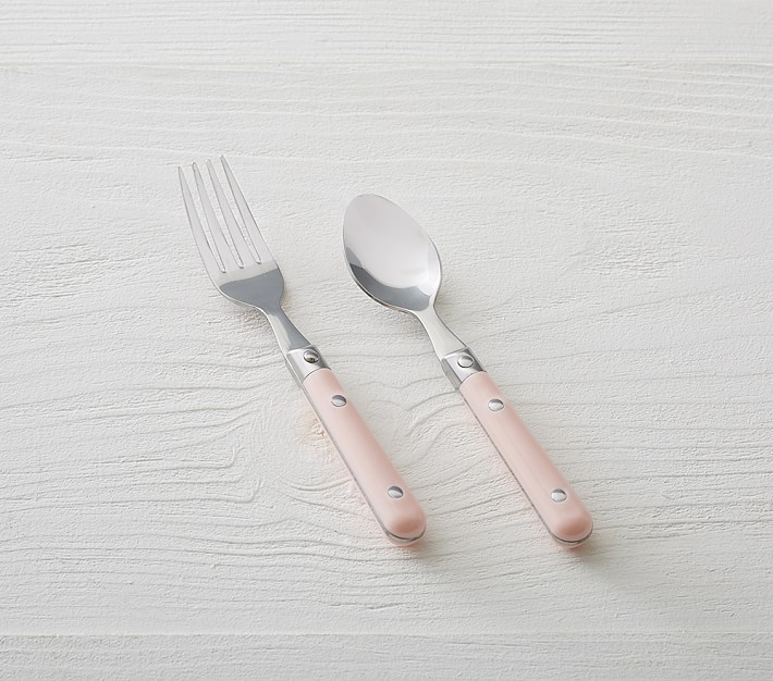 https://assets.pkimgs.com/pkimgs/rk/images/dp/wcm/202311/0144/riveted-utensils-o.jpg