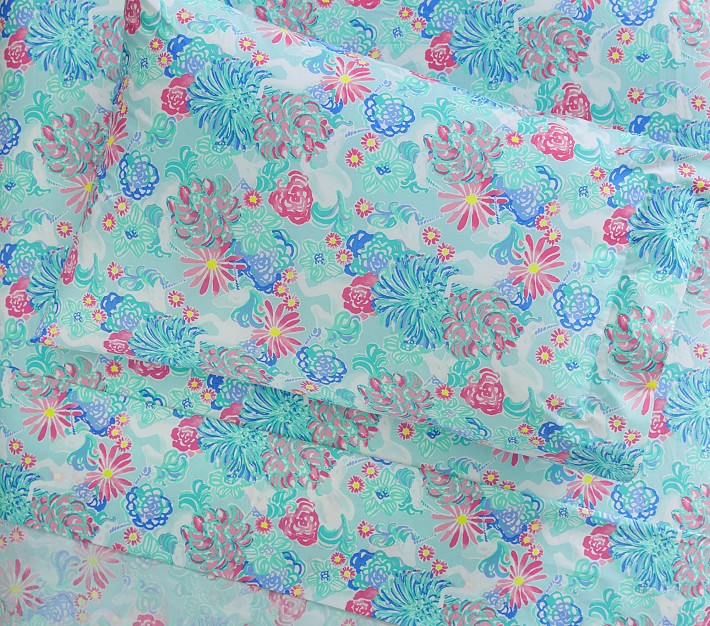 https://assets.pkimgs.com/pkimgs/rk/images/dp/wcm/202320/0032/lilly-pulitzer-unicorns-in-bloom-sheet-set-pillowcases-o.jpg