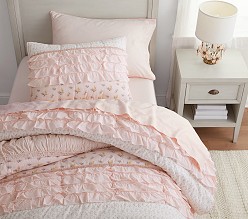 Vera Blossom Quilt & Shams