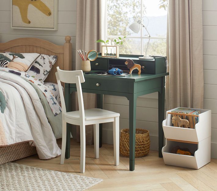 Morgan Simple Kids Desk & Hutch