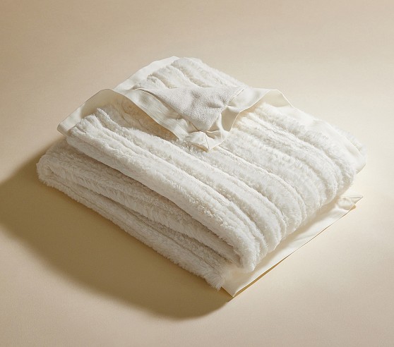 Pottery Barn's Cyber Monday Sale Includes These Editor-favorite Bath Towels