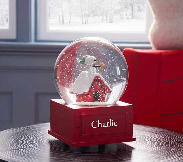 Balsam Hill - 2024 Holiday 2 - Santa's in Town Musical Snow Globe