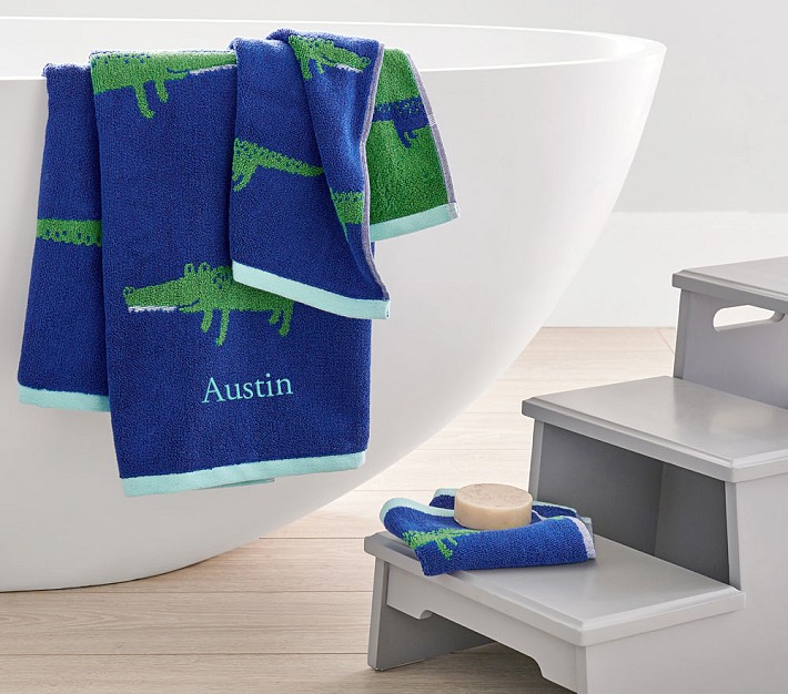 Alligator Safari Bath Set - Towels, Shower Curtain, Bath Mat