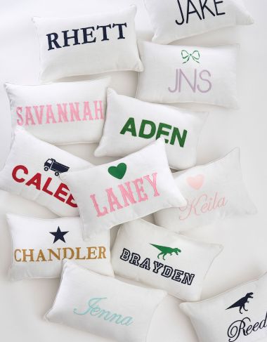 Decorative Pillows & Throws
