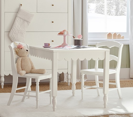 Finley Kids Play Table