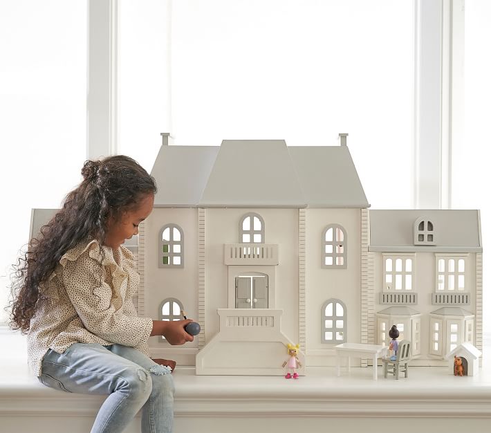 Barrington Dollhouse For Kids