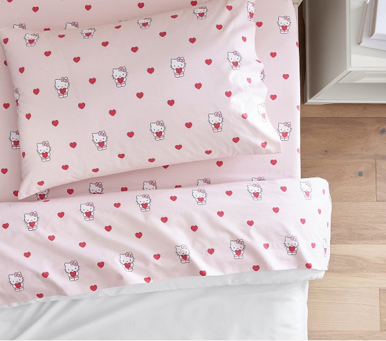 Hello Kitty® Organic Heart Sheet Set | Pottery Barn Kids