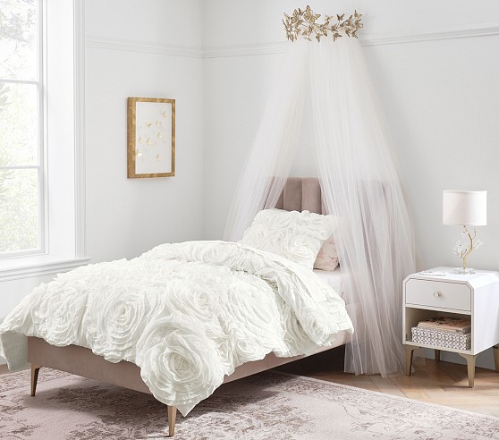 Pottery barn deals canopy bed curtains