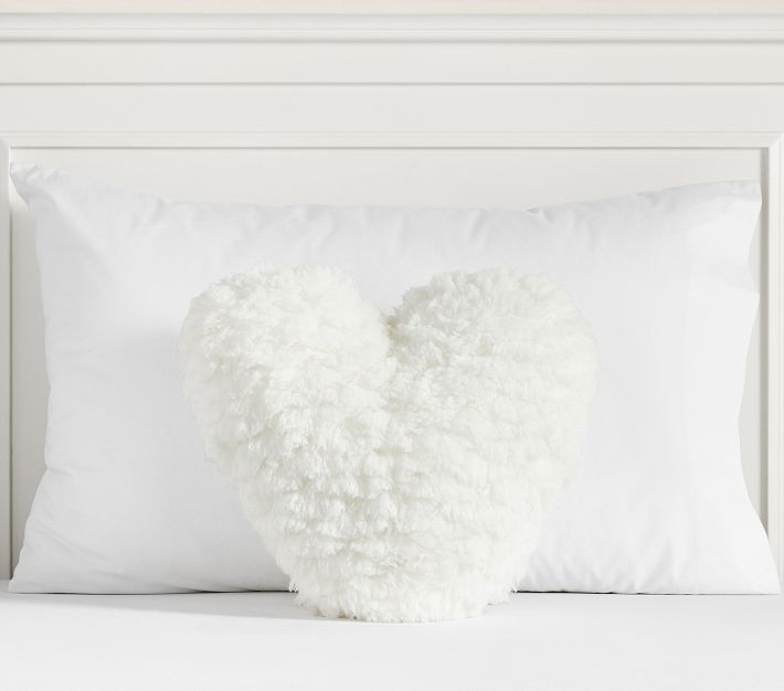 Cloud Faux Fur Heart Pillow