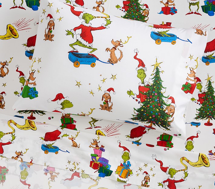 Dr. Seuss&rsquo;s The Grinch&#8482; &amp; Max&#8482; Organic Toddler Sheet Set