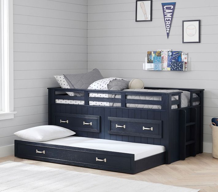 Belden captains store bed