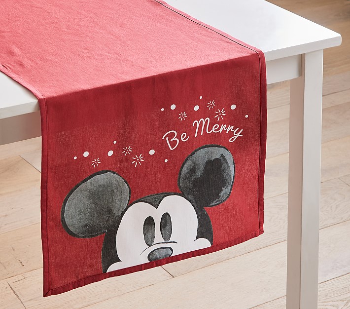 Disney Mickey Mouse Holiday Runner