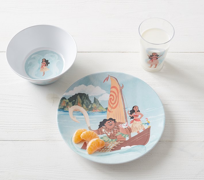 Moana 2025 plate set