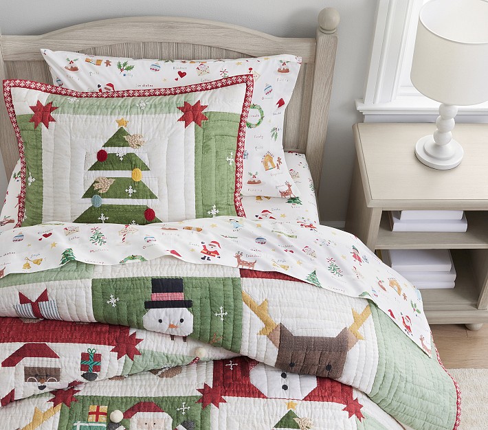 Holiday Heritage Quilt &amp; Shams