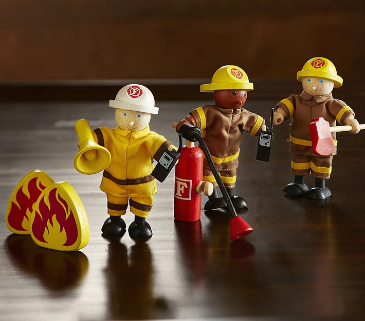 Firefighters &amp; Accessories Set