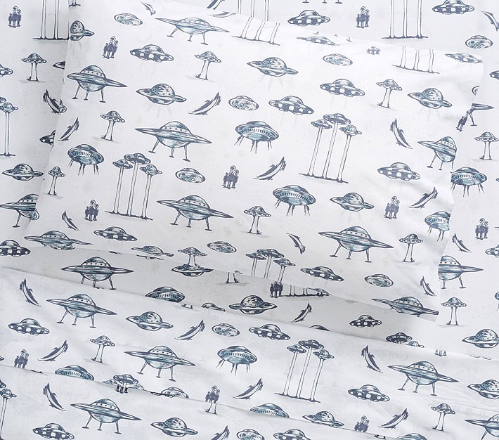 Space Ship Glow-in-the-Dark Sheet Set &amp; Pillowcases