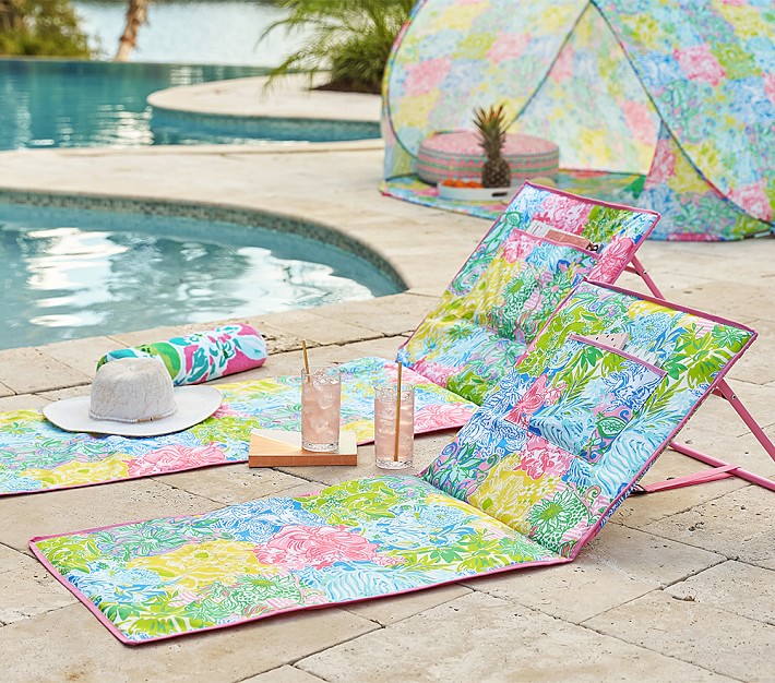 Lilly Pulitzer Lounger In Cheek To Cheek 