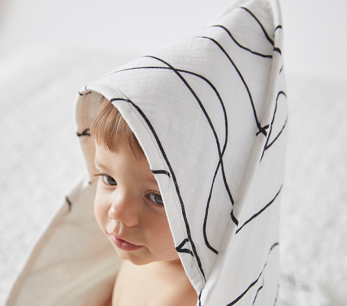 Painted Lines Hooded Towel And Washcloth Set