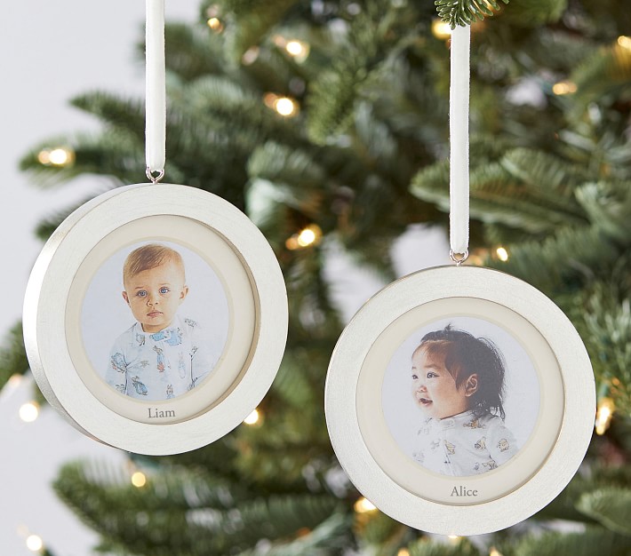 Silverleaf Circle Frame Ornaments