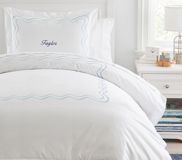 Embroidered Scalloped Organic Duvet Cover &amp; Shams