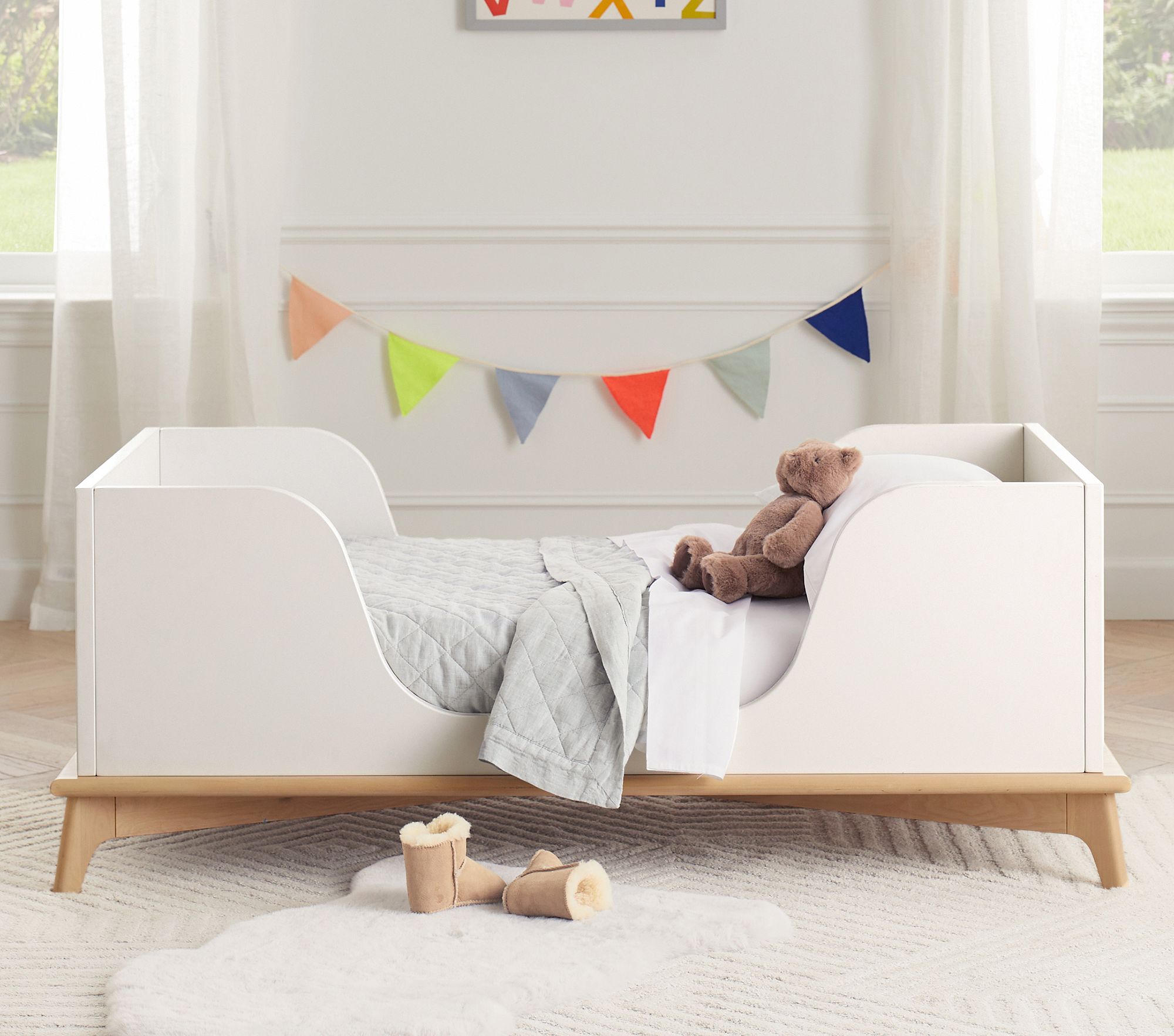 Alt image 1 for Sydney Toddler Bed