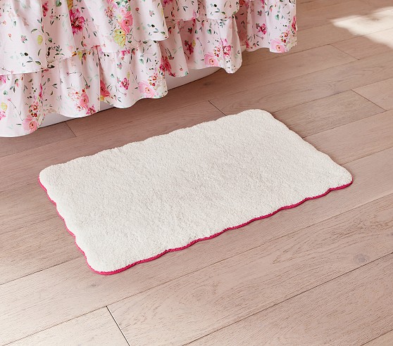 Pottery Barn hot Kids Set Of 2 Tassel Bath Mat