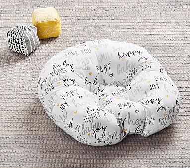 Newborn boppy pillow hotsell