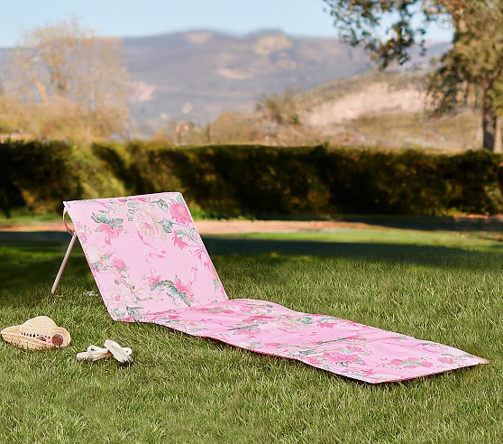 Lilly pulitzer beach lounger sale