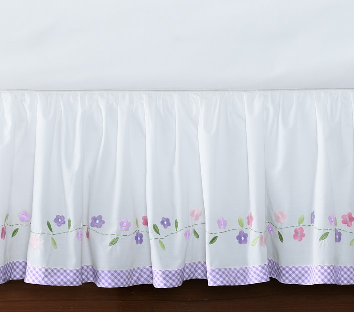 Daisy Garden Crib Skirt