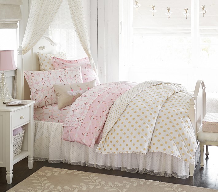 Gold Polka Dot Quilt &amp; Shams