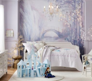 Disney <i>Frozen</i>  Lavender Playroom