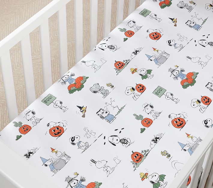 Peanuts&#174; Snoopy&#174; Trick-or-Treat Organic Crib Fitted Sheet