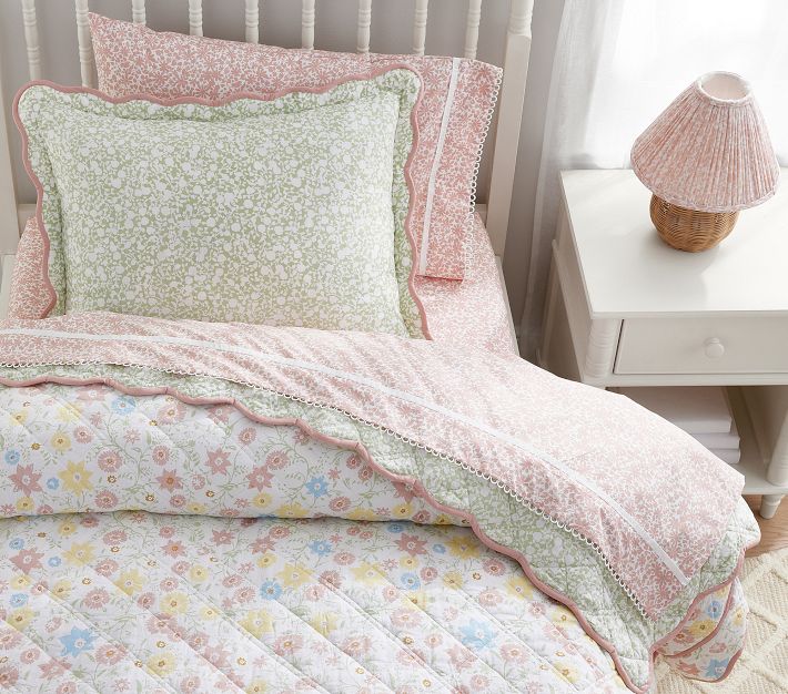 New Pottery Barn ditsy mini floral high quality sheets queen size