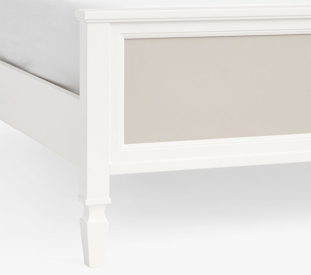 Pilar Bed - Classic Style & Two-Tone Finish