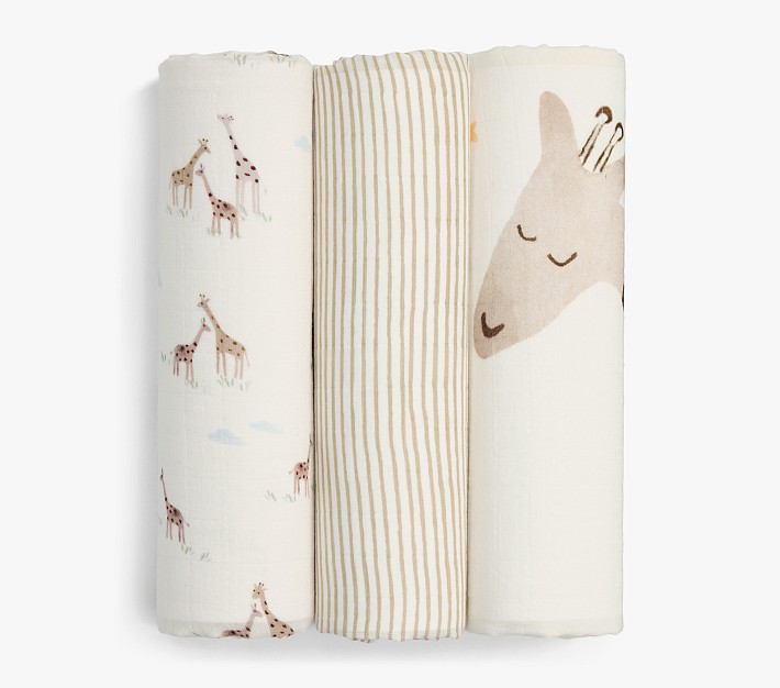 Goldie Giraffe Organic Swaddle Set