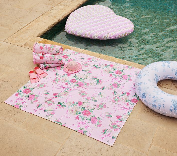 3 LoveShackFancy Floral Beach outlet Towels