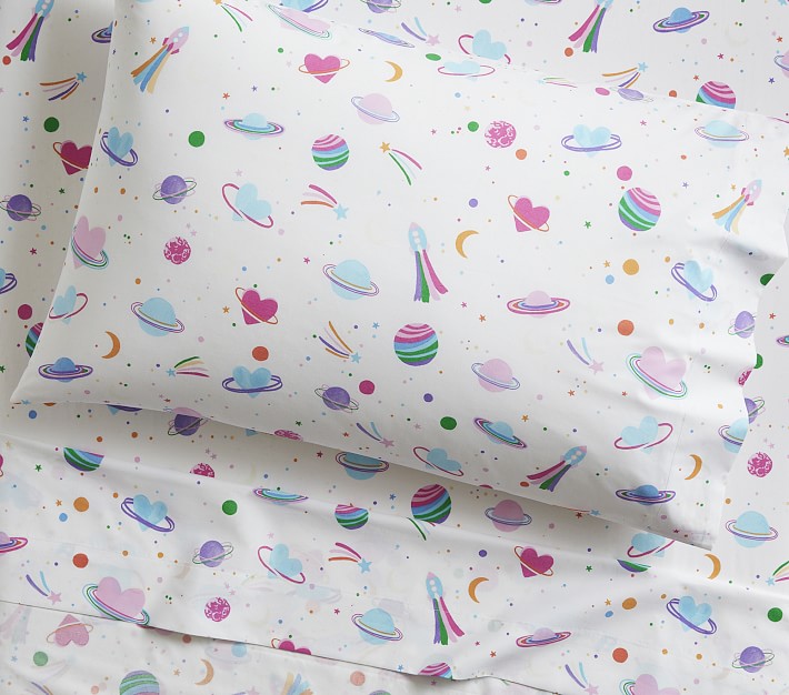 Galaxy Hearts Glow-in-the-Dark Sheet Set &amp; Pillowcases