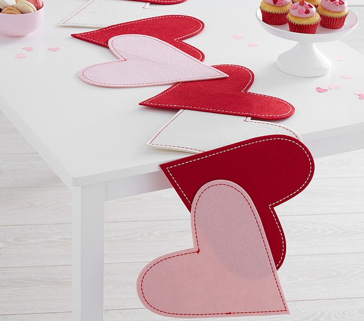 Felt Heart Table Runner