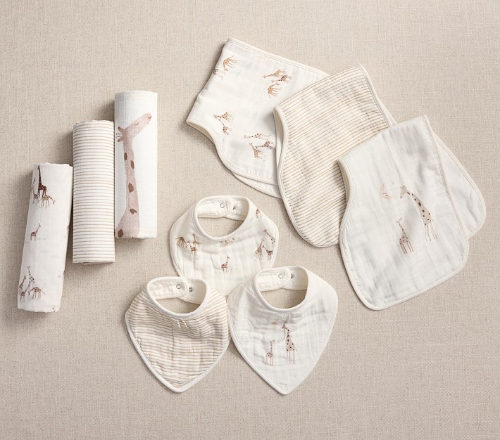 Goldie Giraffe Organic Muslin Bib, Burp and Swaddle Set