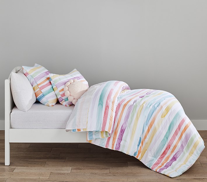 Kayla Stripe Bedding Look