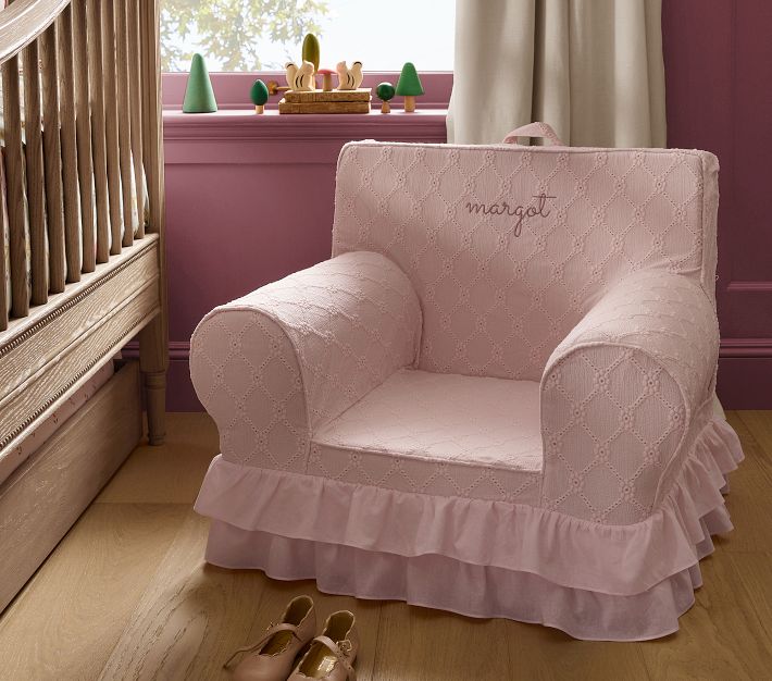 Pottery deals Barn Kid Anywhere Chair Dot Pink